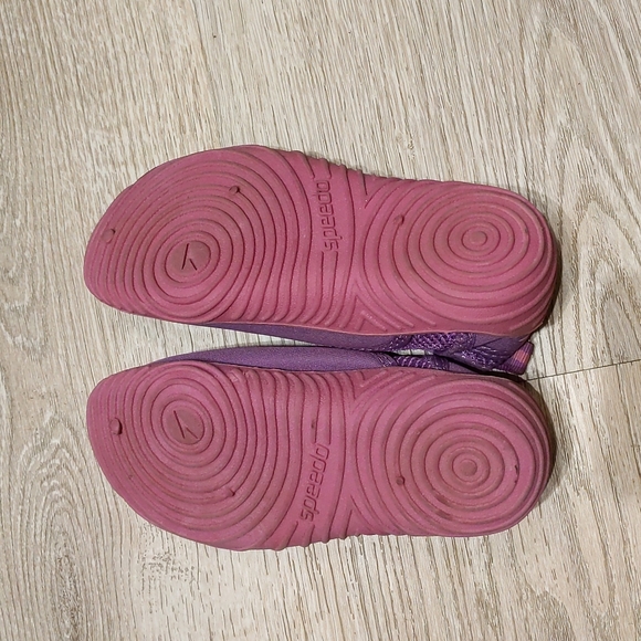 Speedo girls water shoes little girl Large 9-10 - Picture 3 of 4